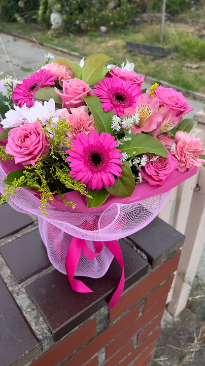 Pretty Pink Posy